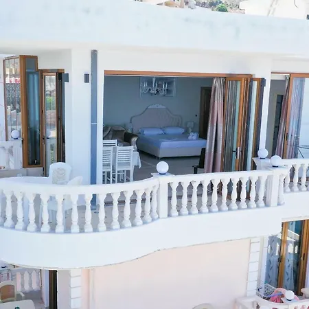 Romario Guest house 3*