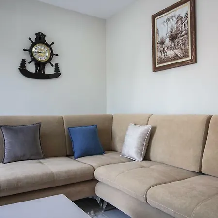 Romario Guest house 3*