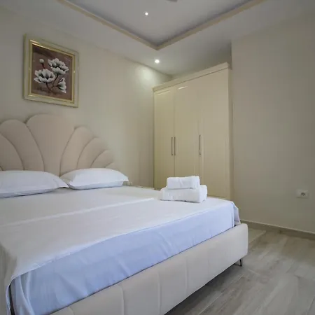 Romario 3* Saranda