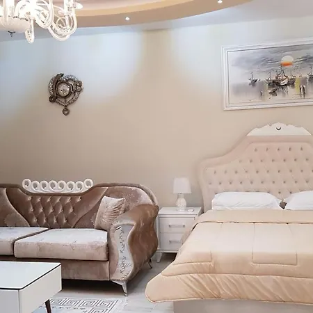 Romario 3* Sarandë