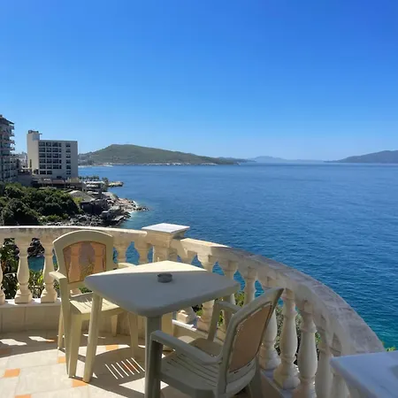 Romario 3* Sarandë